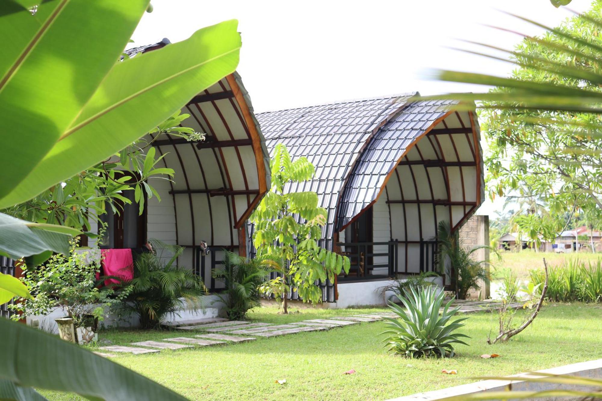 Gino'S Place - Guest House & Jungle Trekking Букит-Лаванг Экстерьер фото