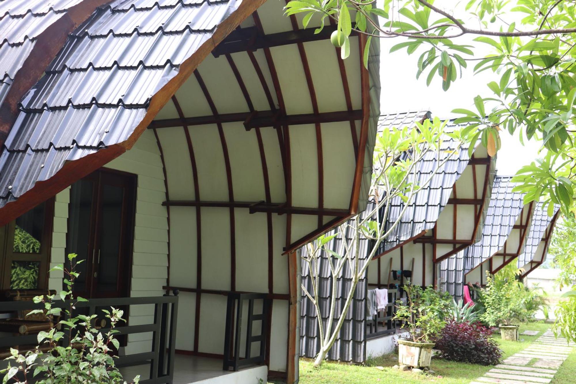 Gino'S Place - Guest House & Jungle Trekking Букит-Лаванг Экстерьер фото