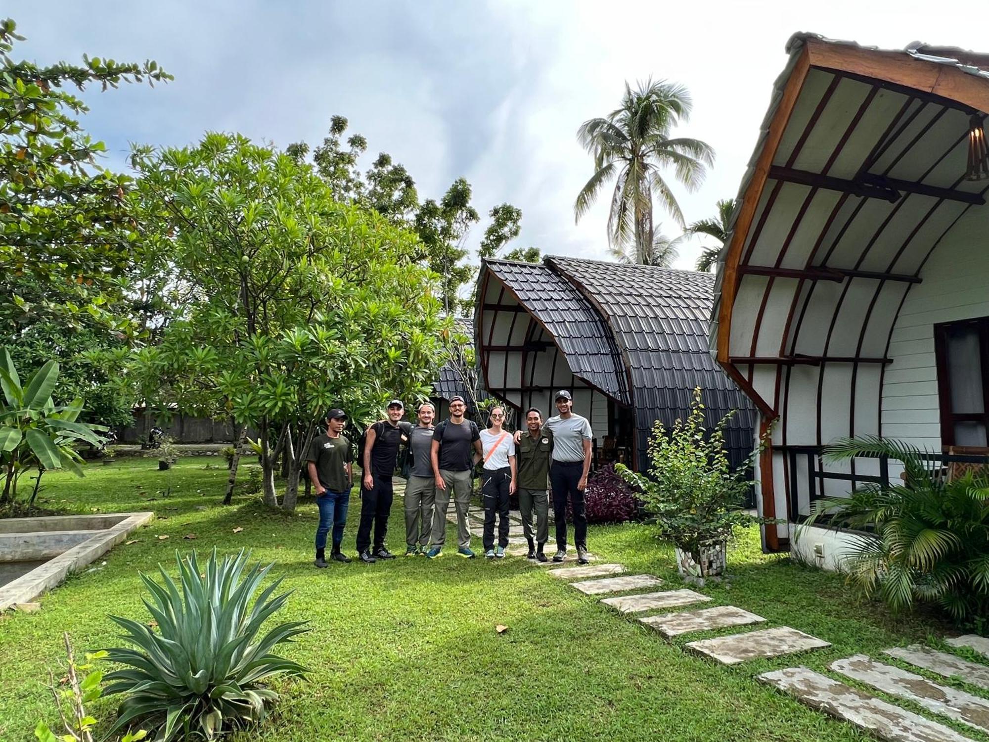 Gino'S Place - Guest House & Jungle Trekking Букит-Лаванг Экстерьер фото