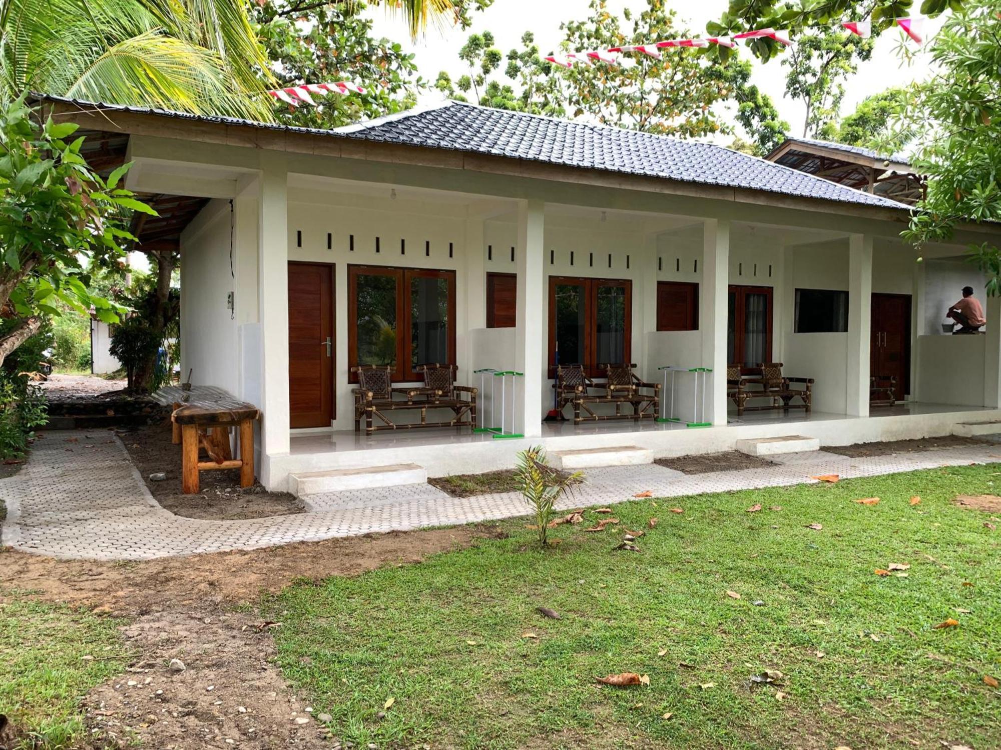 Gino'S Place - Guest House & Jungle Trekking Букит-Лаванг Экстерьер фото